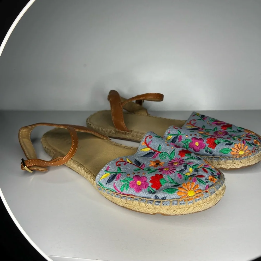 Talbots Izzy D'orsay Espadrille Chambray Closed Toe Sandals‎